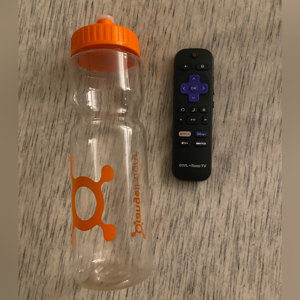 Orangetheory | Clear OTF Branded Water Bottle with Orange Lid - Picture 5 of 5